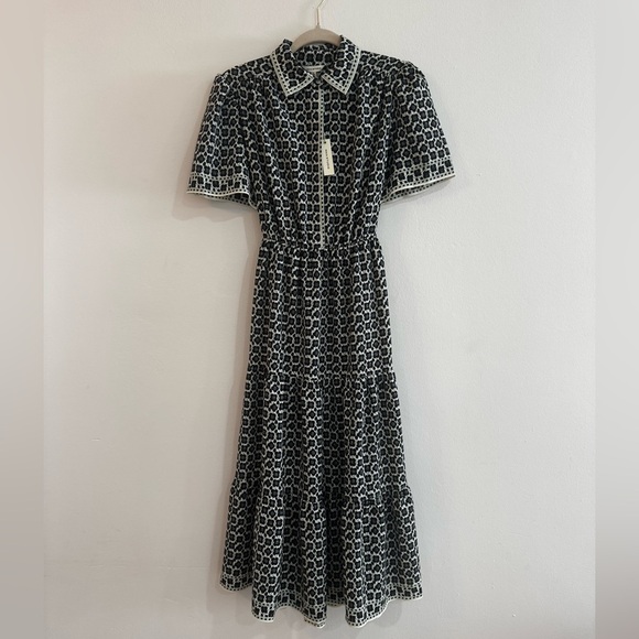 Elegant Black and Cream Patterned Dress 👗 - Picture 9 of 9